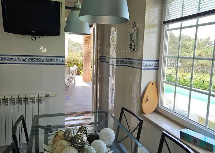 BeGuest Lagoon Refuge Villa