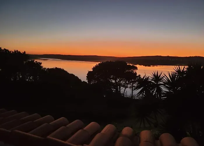 BeGuest Lagoon Refuge *